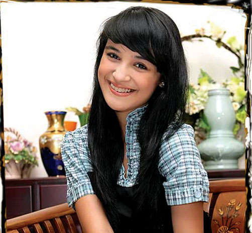 Shireen Sungkar - Picture