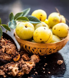benefits of Amla for hair