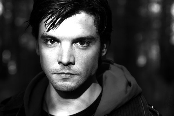 Andrew Lee Potts