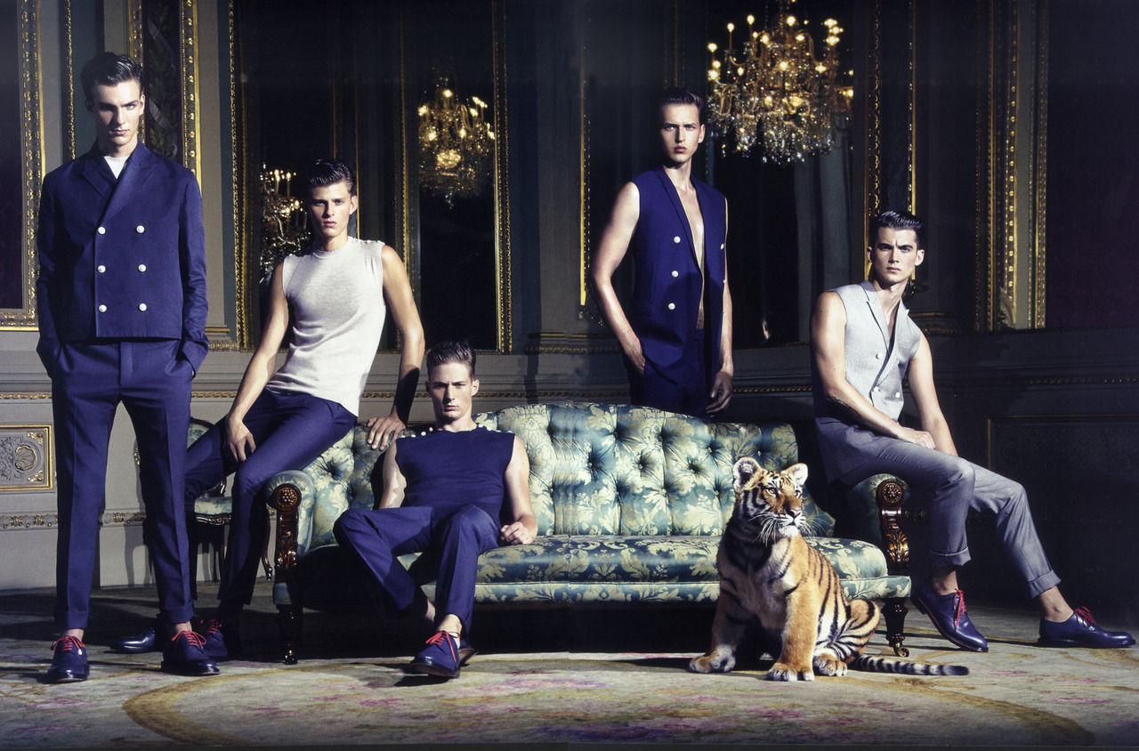  Antoine Des Beauvais, Elvis Jankus, Michael Lange, Dimitrij Vysokolyan & Miles Berger by Fabien Kruszelnicki 