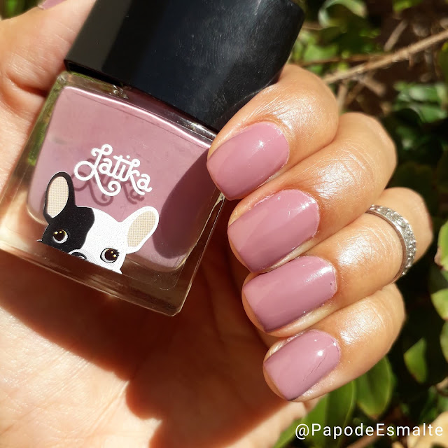 esmalte da vez, latika, puppy violet, unhas da vaci