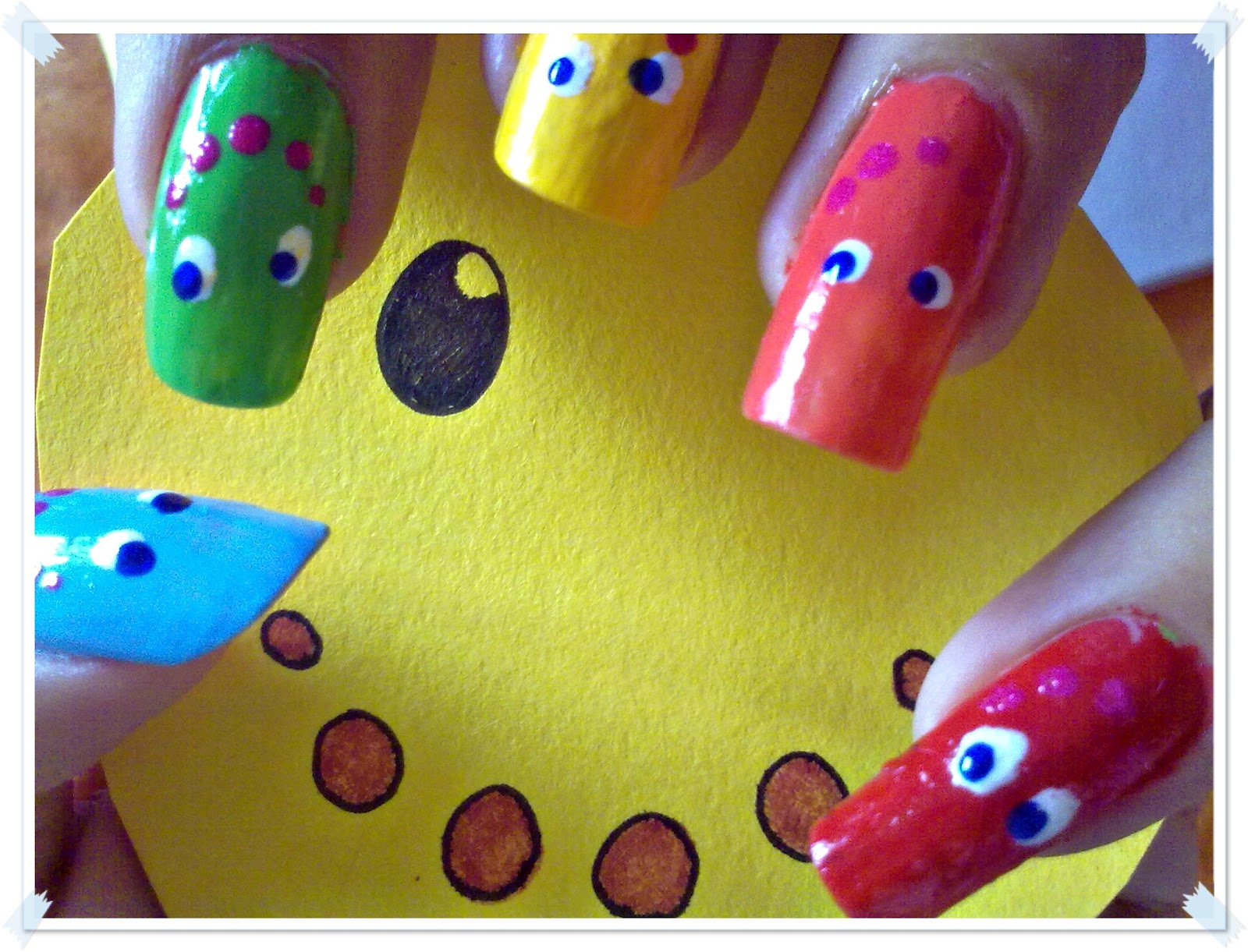 NAIL ART LESSON NUMBER 1 | Fuori Dal Comune