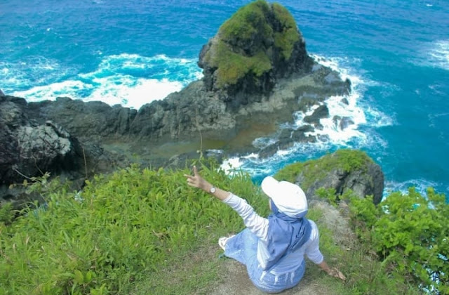 Bukit Pengilon Gunung Kidul