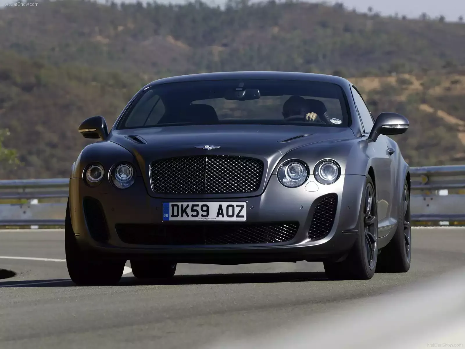 Hình ảnh xe ô tô Bentley Continental Supersports 2010 & nội ngoại thất