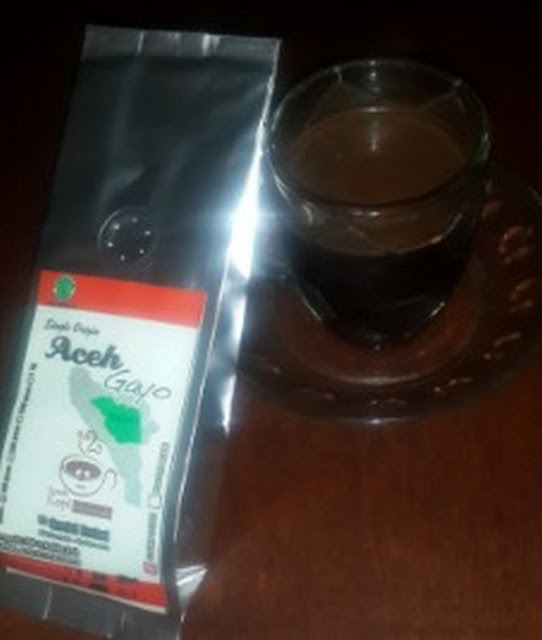 Kopi Hitam dari Kedai Cangkir Luwak Situbondo