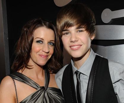 a picture of justin bieber mom and dad. ieber mom. Justin Bieber