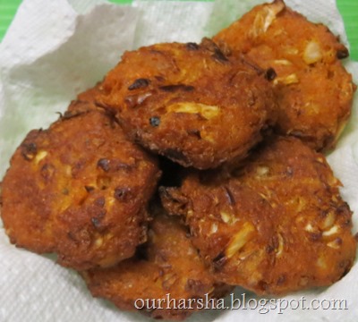 Cabbage Carrot  Pakoda (1)