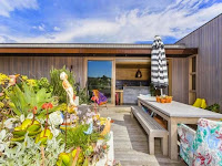 Australian Family House Design Combines The Best Of Bright And Sunny Oceanside Style And Contemporary Design Cues Australian Family House Design Combines The Best Of Bright And Sunny Oceanside Style And Contemporary Design Cues