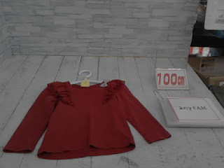 中古品　子供服　１００ｃｍ　anyFAM　レッド　長袖トップス　３９８円