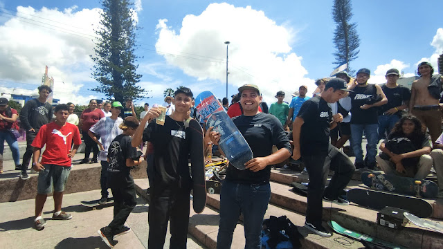 Celebración del Go Skateboarding Day en El Salvador