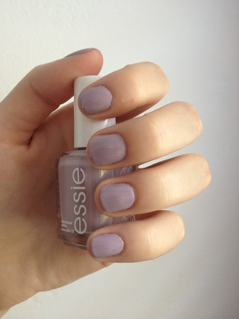 essie pilates hottie