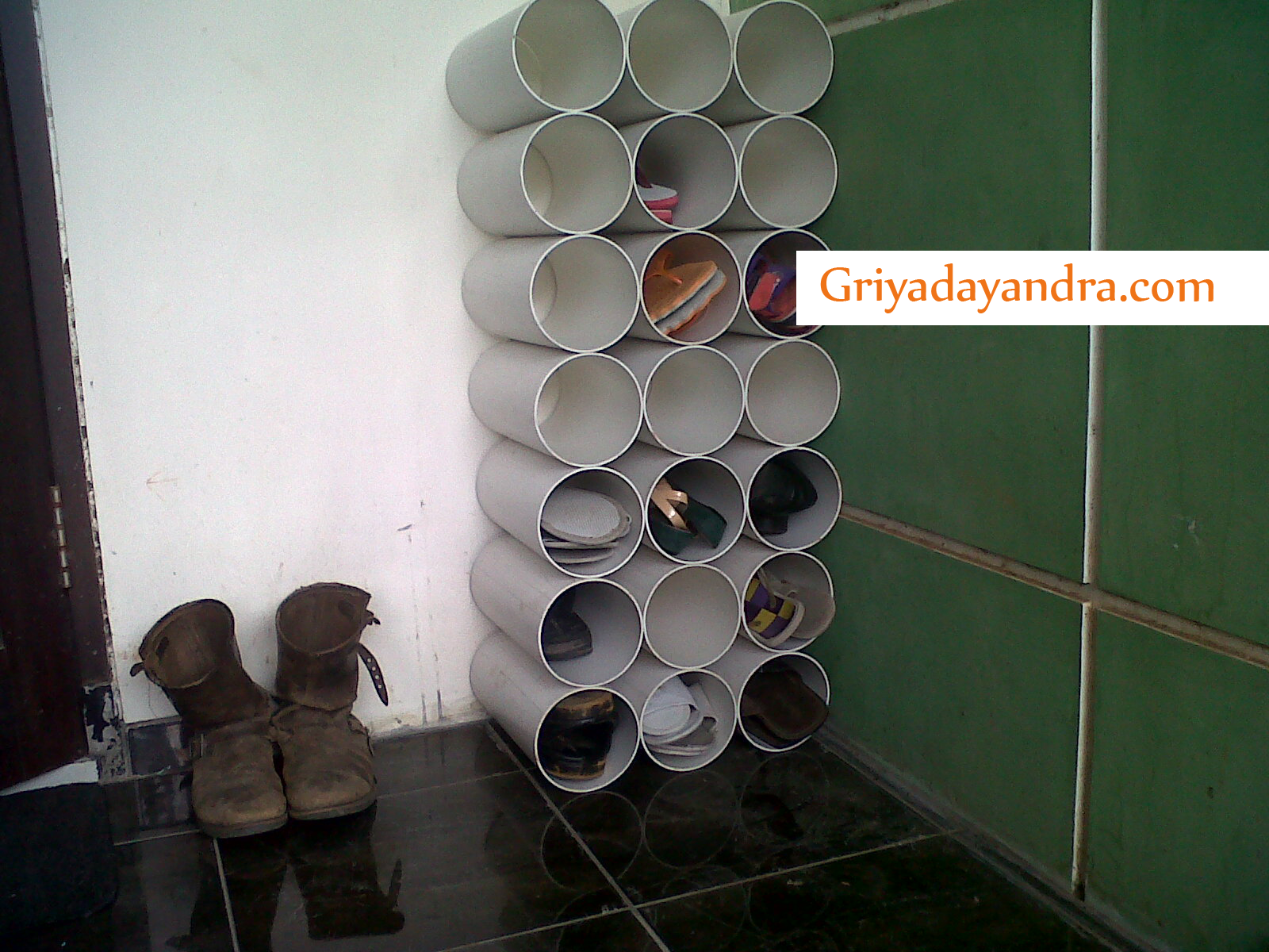 Do It YourSelf rak sepatu dari pipa pvc My home 