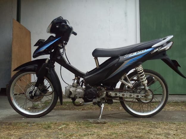  Gambar  Foto New Sepeda Motor  Honda Revo  110cc Modifikasi 