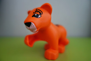 orange tiger duplo lego världsmsdagen