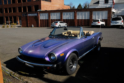 Sport Cars on Old Parked Cars   1982 Fiat 124 Sport Spider Roadster