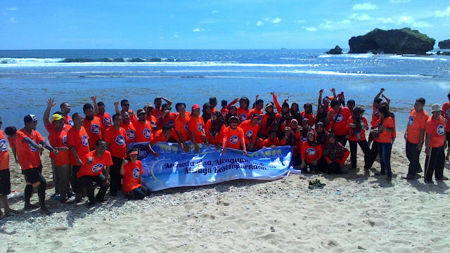 Tempat-Outbound-Jogja-Pantai-Pasir-Putih