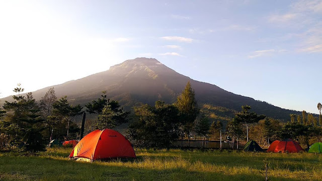 Camping Ground Di Embung Kledung