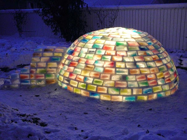 5. Rainbow Igloo - 10 Literally Cool Things Made From Ice And Snow