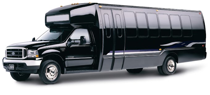  ​How point-to-point limo ride is best for weddings? 