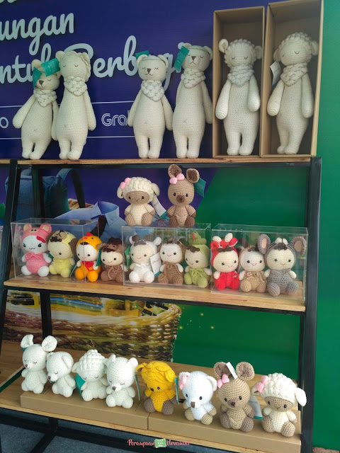 boneka rajut