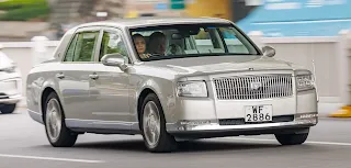 Toyota Century 2023 Model – Captured in Urban Hong Kong Environment