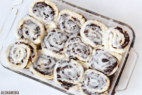 No Rise Cinnamon Rolls.  Yeast Free, Gluten Free, Easy and Quick to Make.  I love these rolls, and I especially love this breakfast/dessert now that I am gluten free.  Recipe, bread, rolls, dessert, breakfast, fun, simple, everyday ingredients www.alohamoraopenabook.blogspot.com