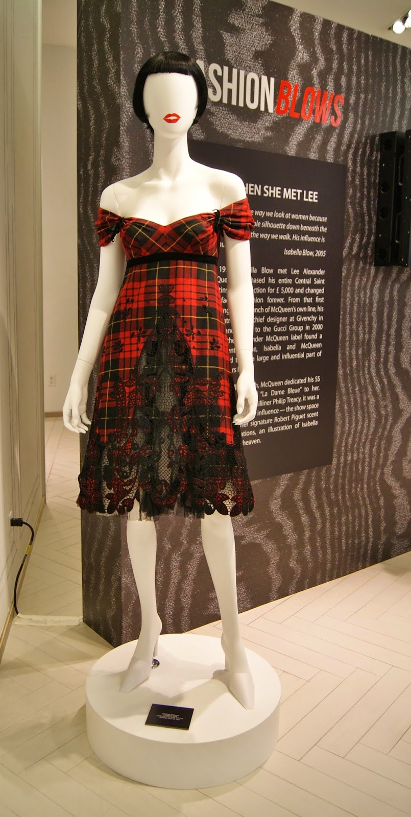 Fashion Blows Exhibit at Hudson's Bay in Toronto, Isabella, Daupne Guinness, Style, Culture, foundation, alexander mcqueen, philip treacy, suicide,the purple scarf, melanie.ps, ontario, canada, the room, tartan dress, fall/winter