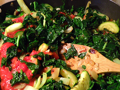 Adding Canned Tomatoes to Melange