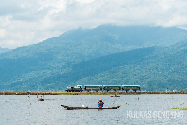 kereta api di tuntang