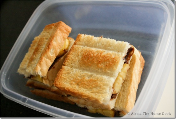 Banana & Choco Toasties4