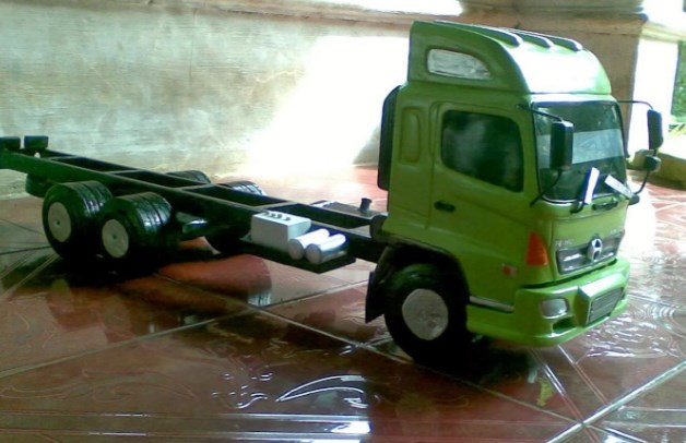 Gambar Miniatur  Truk  Hino  Info Mobil Truck