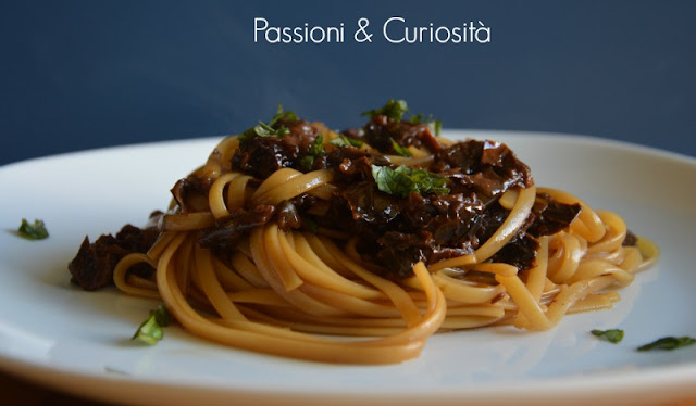  LINGUINE CON PRUGNE E POMODORI SECCHI