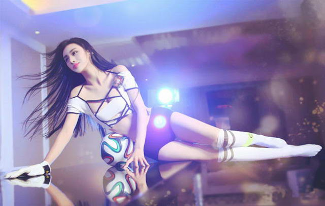 Hot girl china play football to support Euro 2016