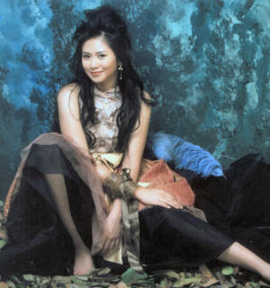 Pinay Bold Actress Sarah Geronimo