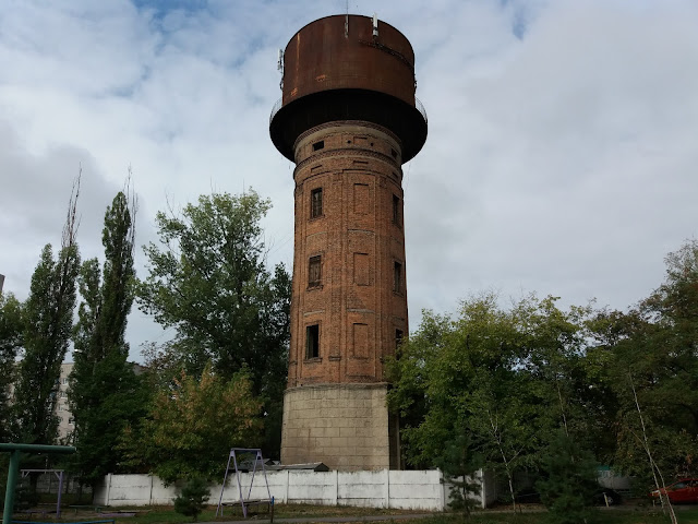 Водонапірна вежа біля проспекту Свободи (Кременчук) © Oleh Kushch, CC-BY-SA-4.0