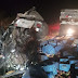 Tragédia: Grave acidente entre caminhão e micro-ônibus deixa 25 mortos na BR 324 próximo a cidade de Gavião (BA)