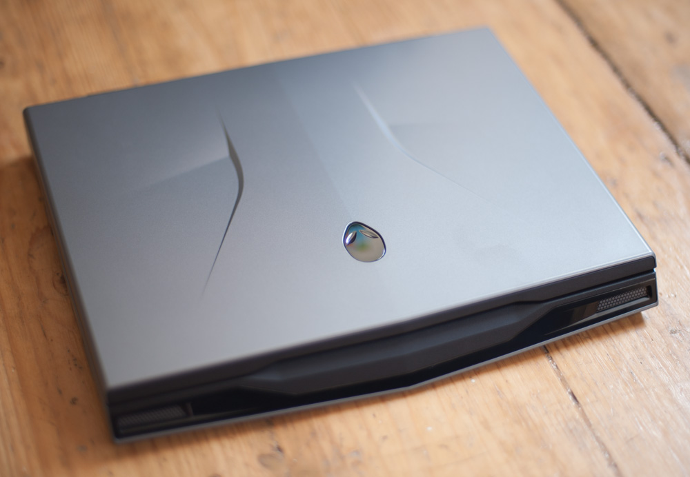 Tech Reviews Laptop Bargains Alienware M11x R1 Tech Reviews Laptop Bargains Alienware M11x R1