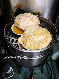 Chinese-New-Year-Dishes-Singapore-Chinatown