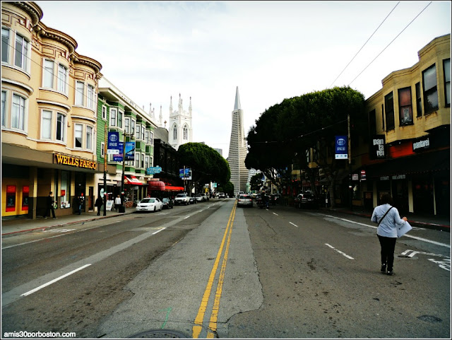 Washington Square Park en el Barrio Italiano de San Francisco