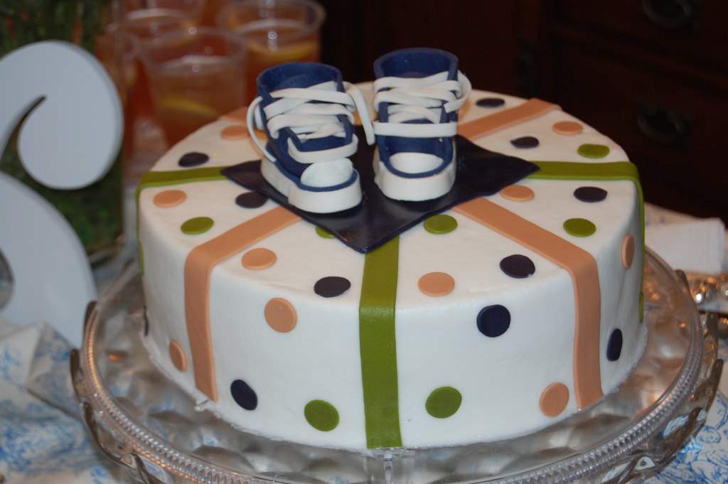 baby shower cake for a good friend baby converse shoes hand made with ...