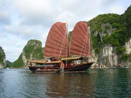 Cruises in Halong bay