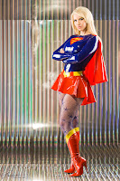 Bianca Beauchamp in Supergirl Cosplay