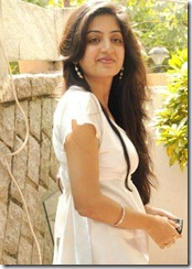 Poonam-Kaur-new