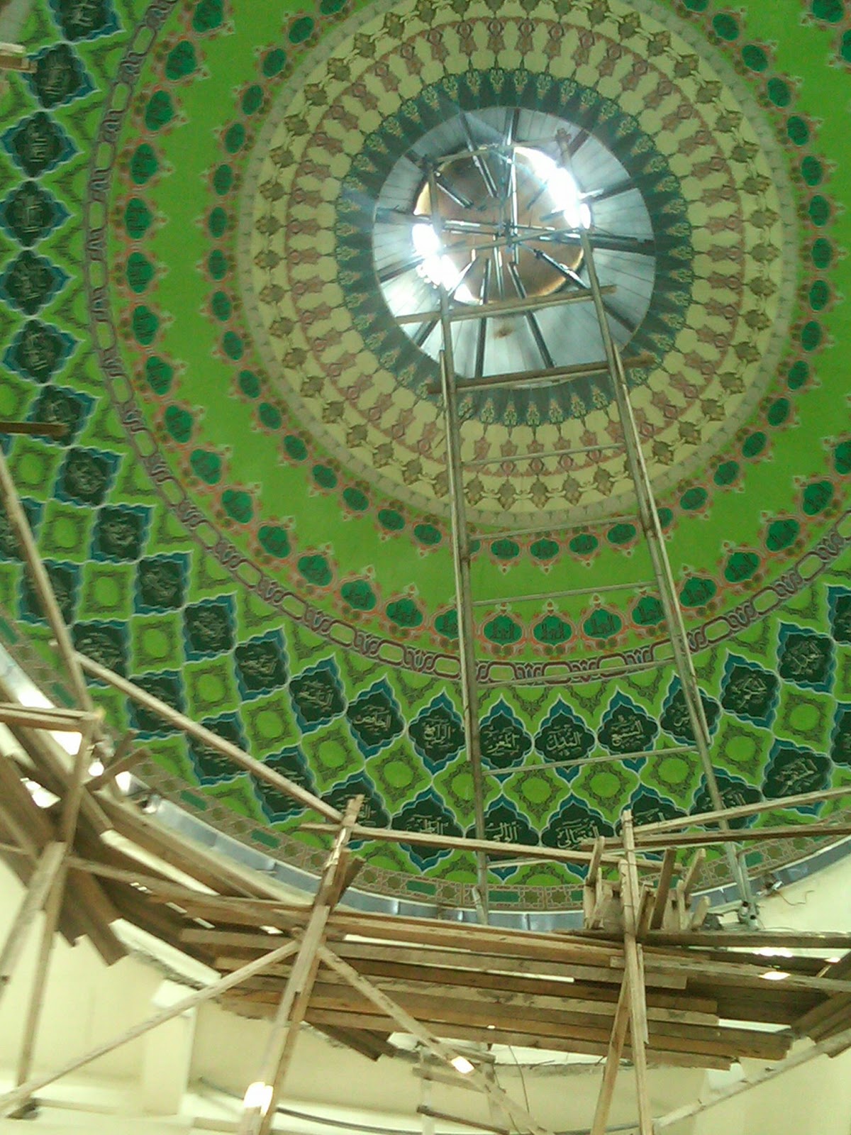 Contoh Model Plafon  Masjid Expo Desain Rumah