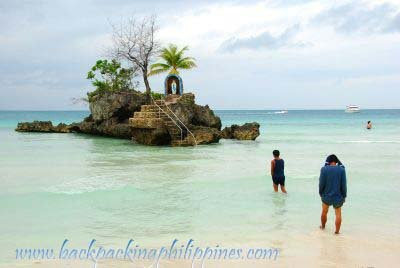 boracay grotto willy's rock