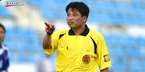 Còi vàng 2006 lên tiếng về trưởng ban trọng tài 