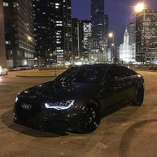 صورة سيارة BMW فخمة لون أسود