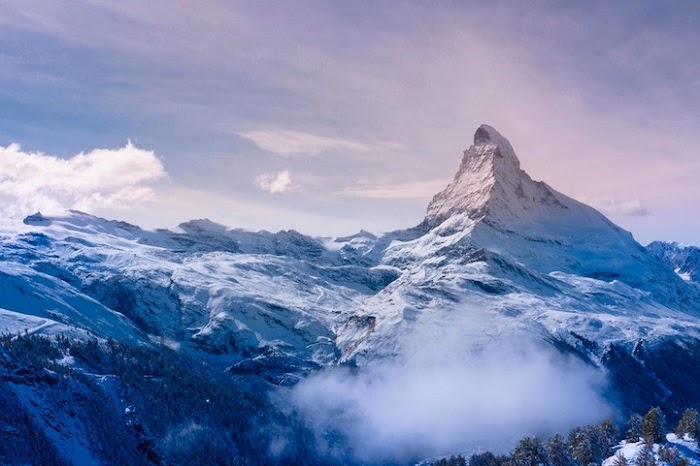 Breathtaking Photos of Matterhorn From All Hours of the Day