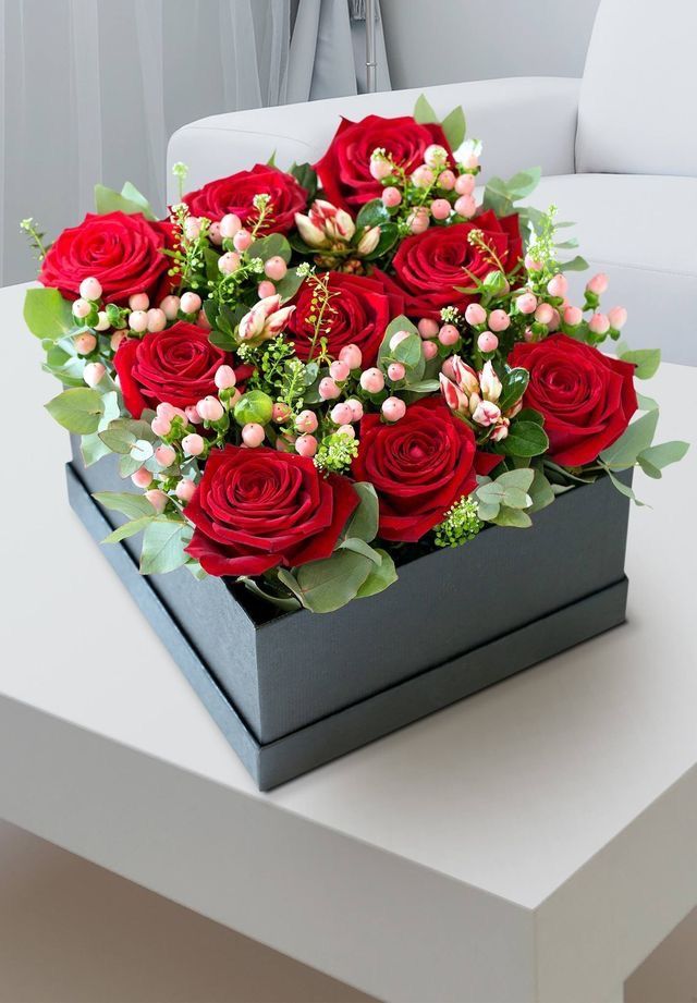 BOX DE SEIS HERMOSAS ROSAS S/99.00