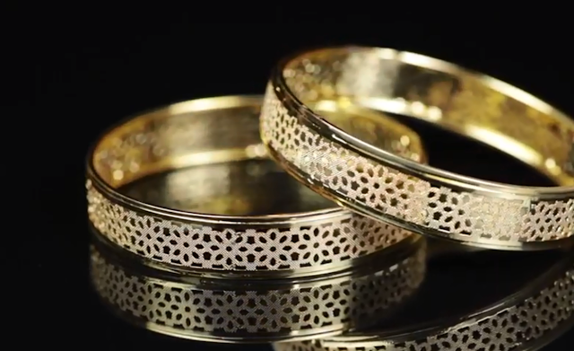 gold-bangles-photography-jewellery-photography-mumbai